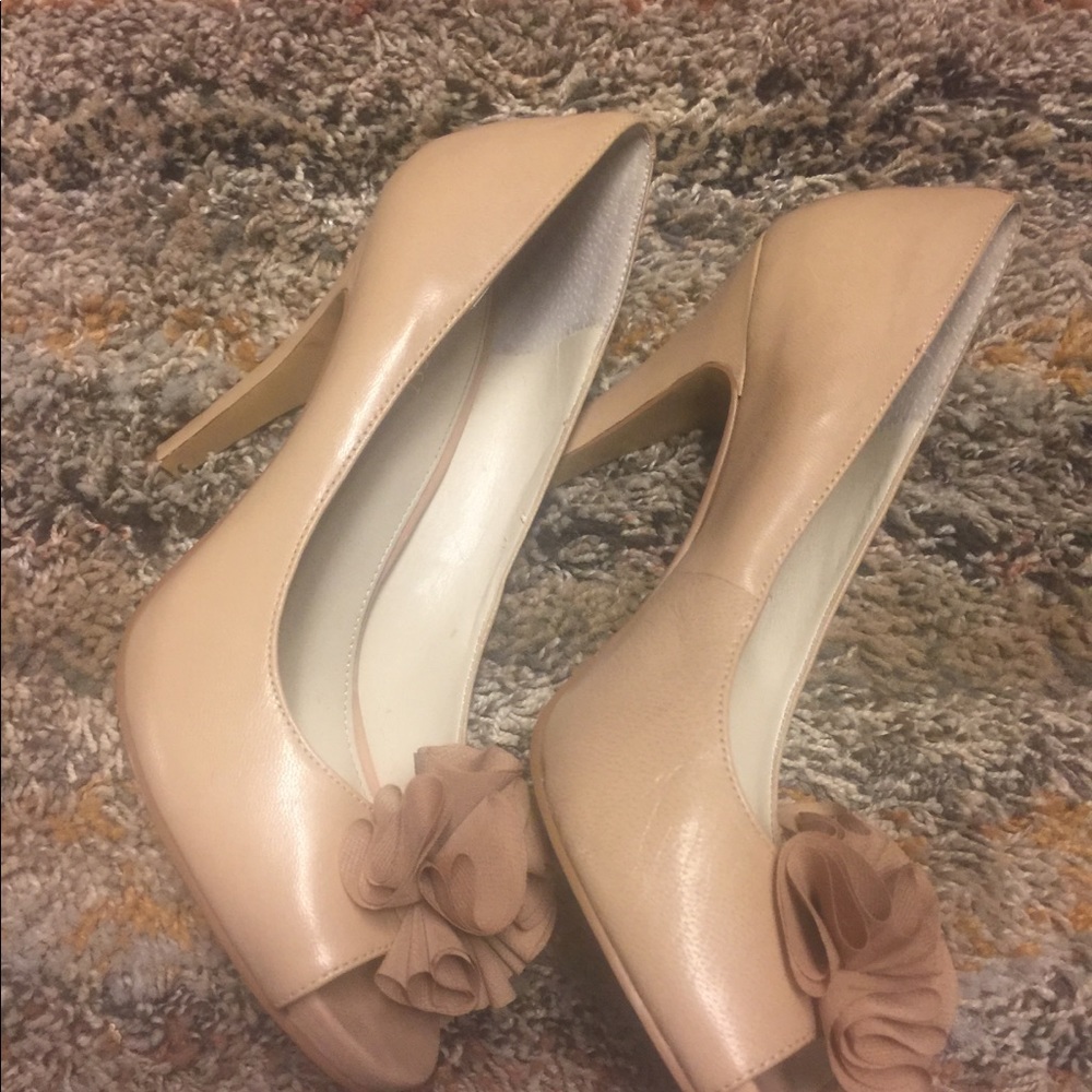 Nine West pump open toe